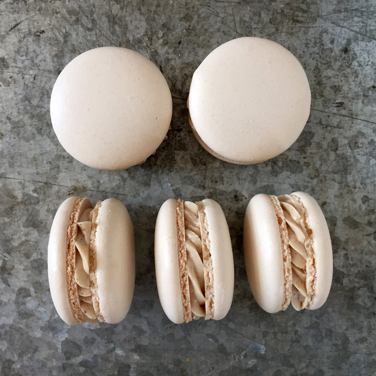 Dallas Fort Worth Bakery macarons and dessert bars for weddings and events